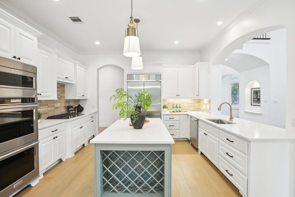 8220 Denali PKWY, Austin, TX 78726