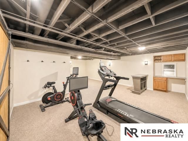 4350 S 154th Street, Omaha, NE 68137