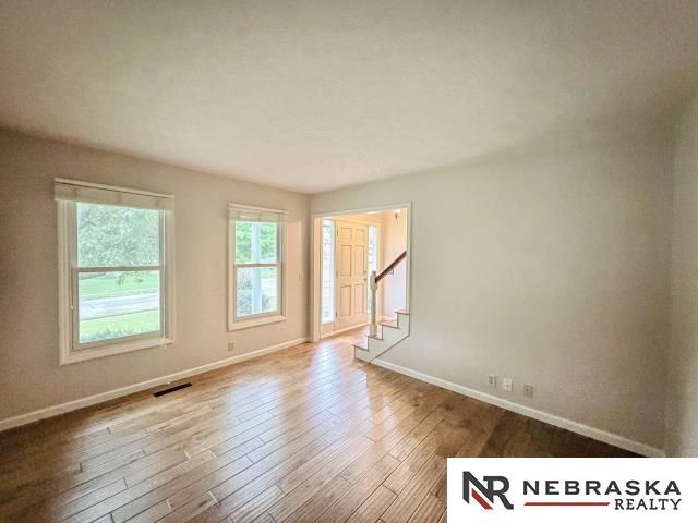 4350 S 154th Street, Omaha, NE 68137