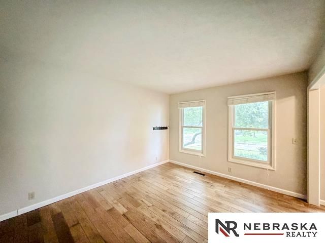 4350 S 154th Street, Omaha, NE 68137
