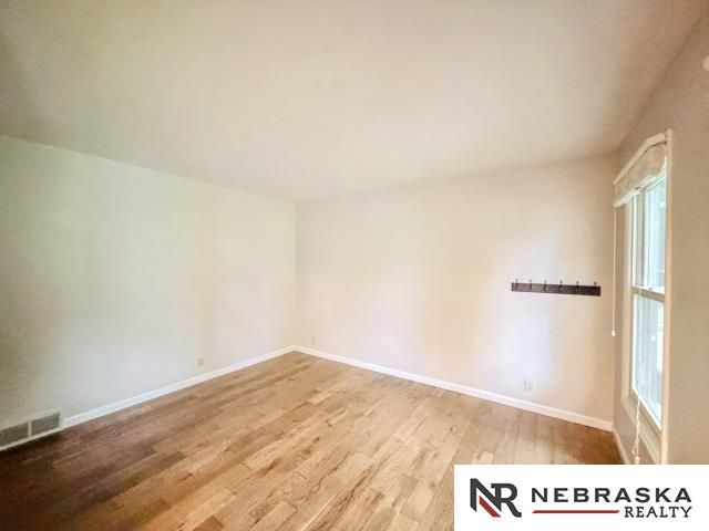 4350 S 154th Street, Omaha, NE 68137