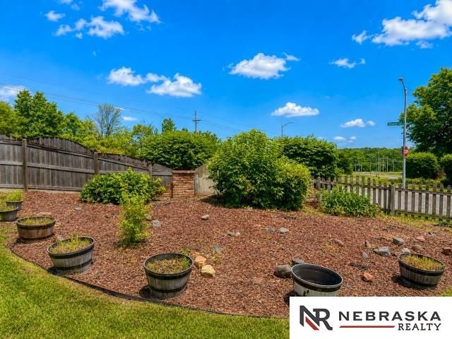 4350 S 154th Street, Omaha, NE 68137