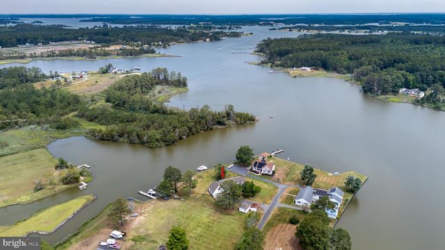 4712 STEAMBOAT RD, Woolford, MD 21677
