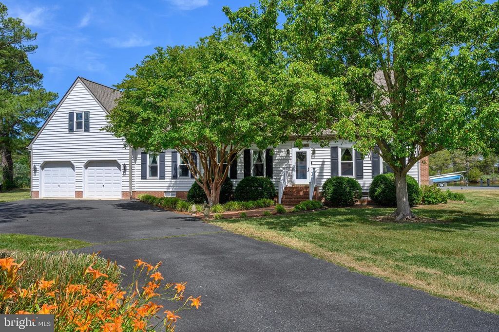 4712 STEAMBOAT RD, Woolford, MD 21677