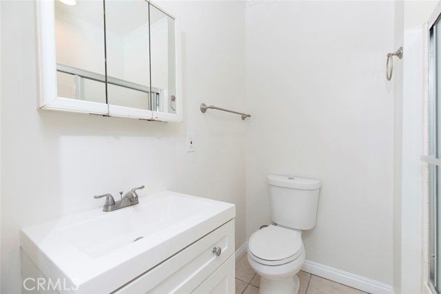 14319 Tiara Street 2, Van Nuys (los Angeles), CA 91401