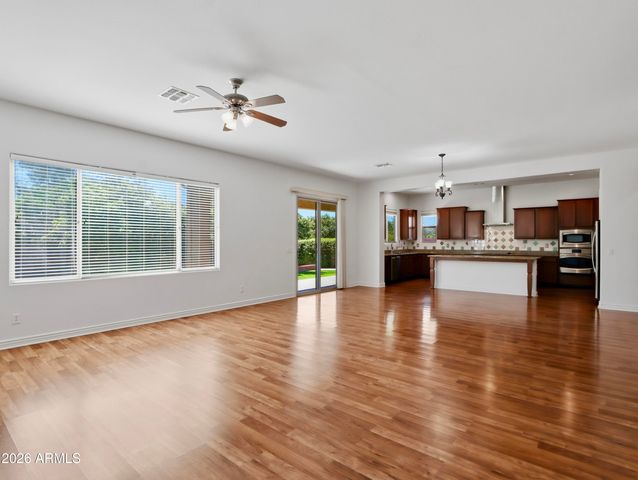 3637 E ELLIS Street, Mesa, AZ 85205