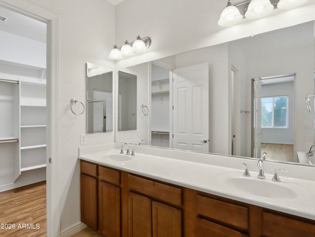 3637 E ELLIS Street, Mesa, AZ 85205