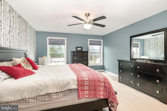 1038 POWELLS VALLEY RD, Halifax, PA 17032