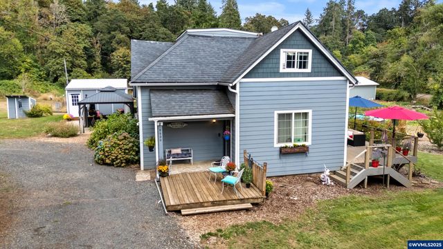 5530 Steele Ln SE, Salem, OR 97317