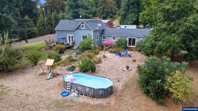 5530 Steele Ln SE, Salem, OR 97317