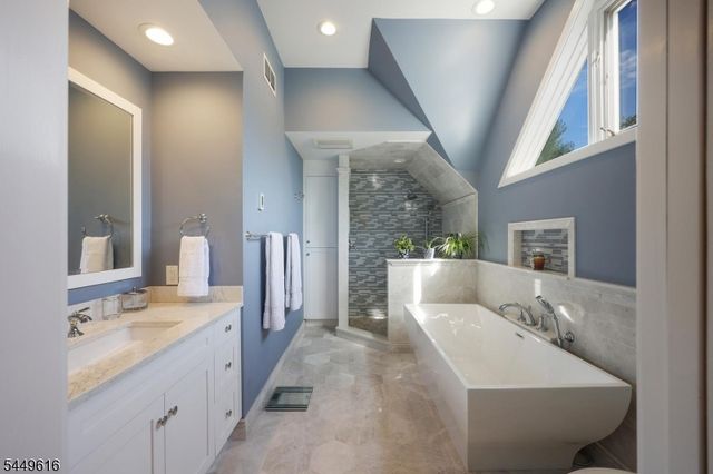 13 Franklin Pl 7B, Morristown Town, NJ 07960