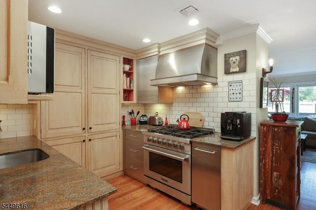13 Franklin Pl 7B, Morristown Town, NJ 07960