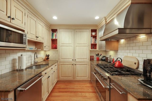 13 Franklin Pl 7B, Morristown Town, NJ 07960
