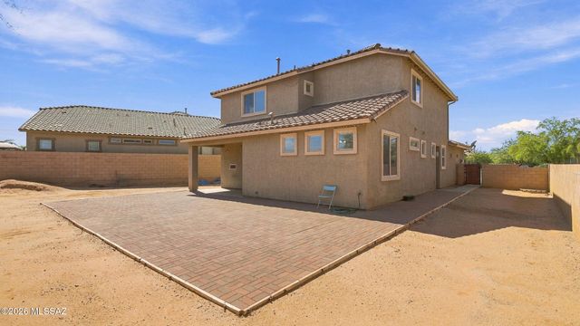 7263 S Valley Stream Drive, Tucson, AZ 85757