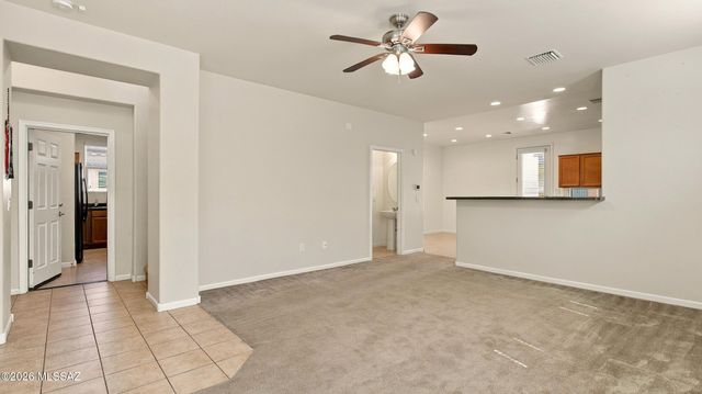 7263 S Valley Stream Drive, Tucson, AZ 85757