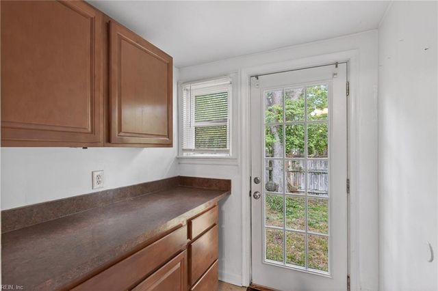 237 Beacon RD, Portsmouth, VA 23702