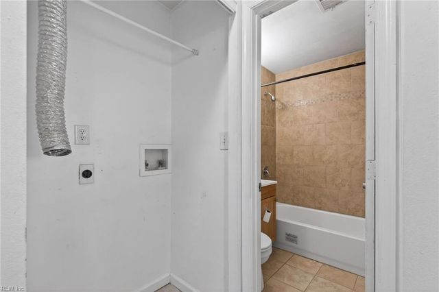 237 Beacon RD, Portsmouth, VA 23702
