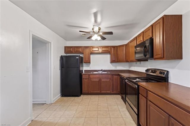 237 Beacon RD, Portsmouth, VA 23702