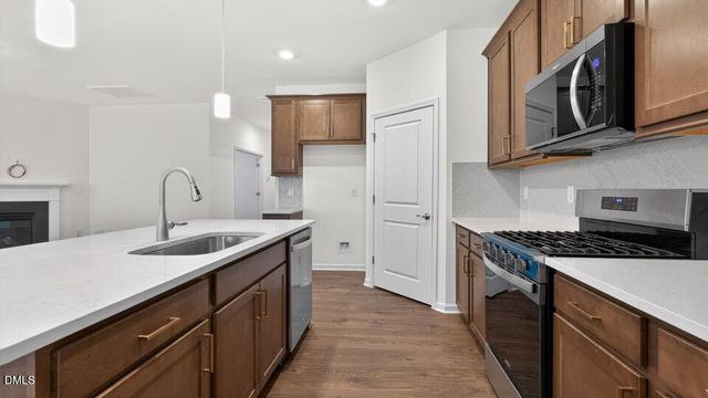 172 Prairie Wolf Street, Sanford, NC 27330
