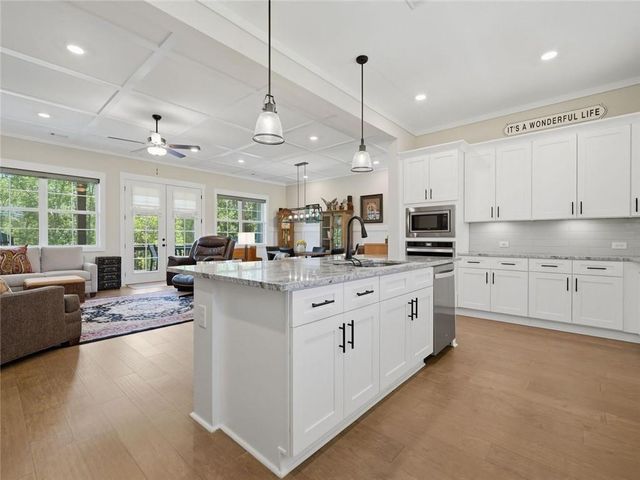 404 London Road, Ball Ground, GA 30107