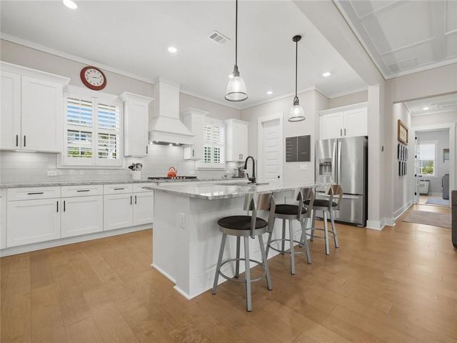 404 London Road, Ball Ground, GA 30107