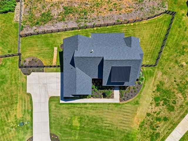 404 London Road, Ball Ground, GA 30107