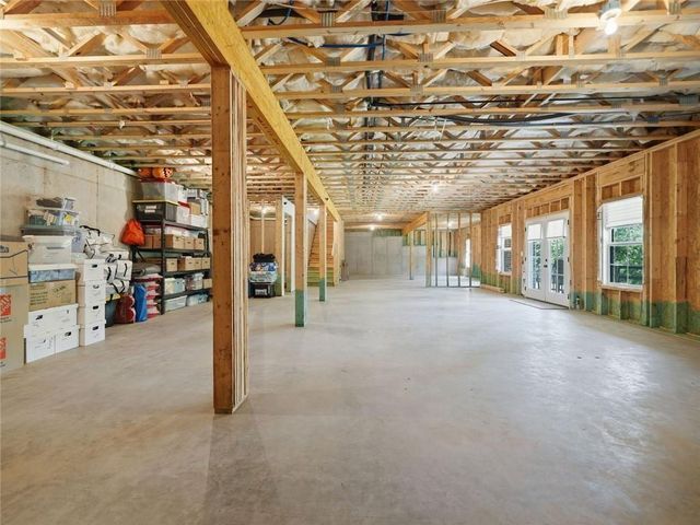 404 London Road, Ball Ground, GA 30107