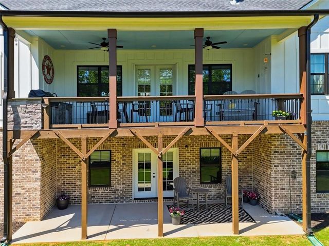 404 London Road, Ball Ground, GA 30107