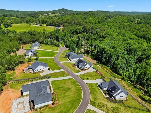 404 London Road, Ball Ground, GA 30107