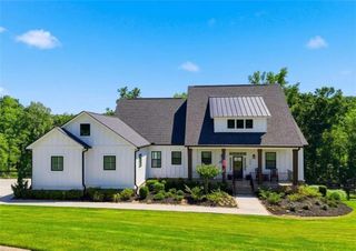 404 London Road, Ball Ground, GA 30107