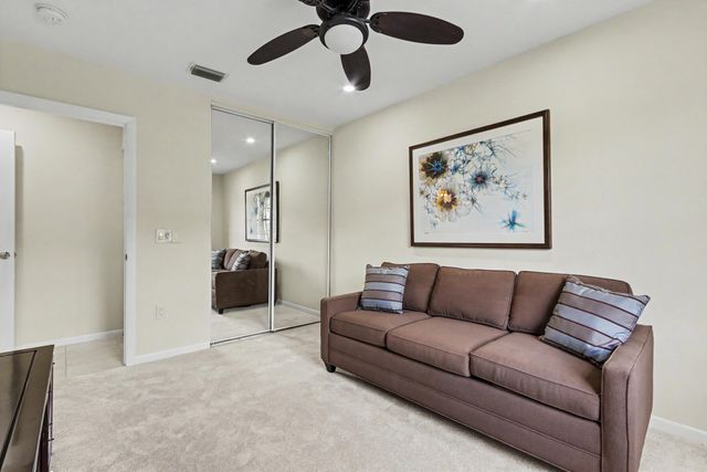 5136 FLORIA Drive H, Boynton Beach, FL 33437
