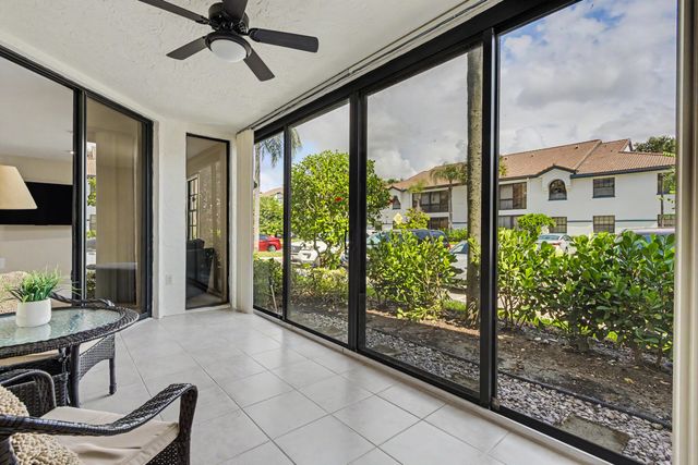 5136 FLORIA Drive H, Boynton Beach, FL 33437