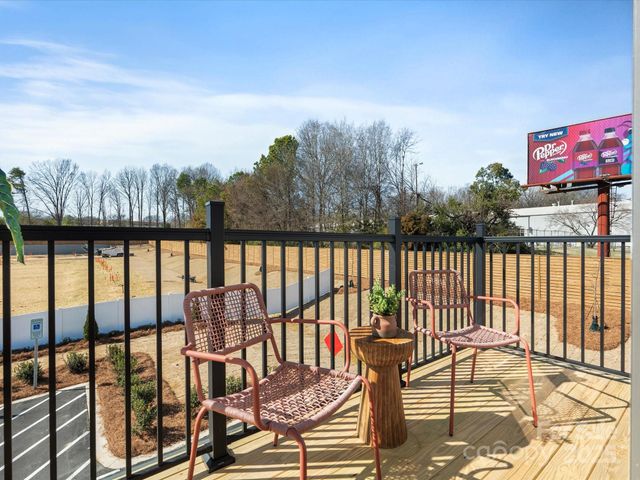 5525 Swaling Street, Charlotte, NC 28217