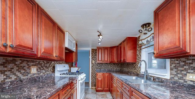 1108 LIBERTY AVE, Reading, PA 19607