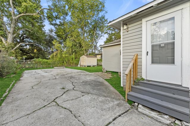 4313 Engleford Street, Houston, TX 77026