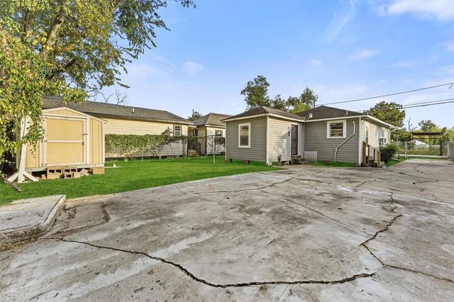 4313 Engleford Street, Houston, TX 77026