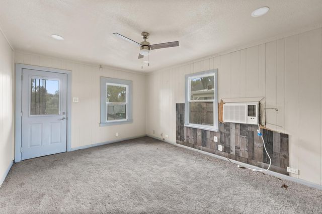 4313 Engleford Street, Houston, TX 77026