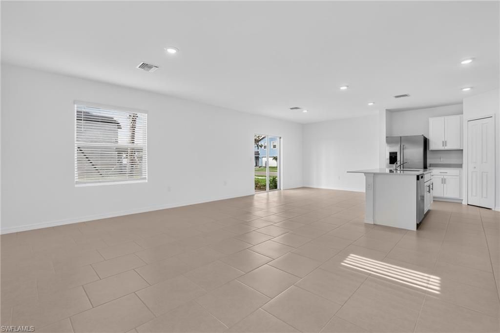 45067 Pipevine CIR, Babcock Ranch, FL 33982 — photo 4