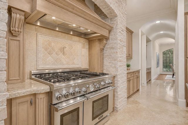 702 Piedmont Street, Sugar Land, TX 77478