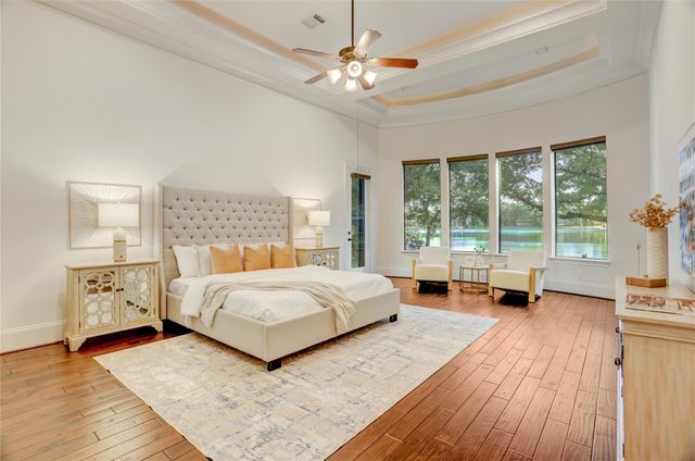 702 Piedmont Street, Sugar Land, TX 77478