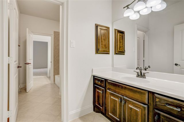 702 Piedmont Street, Sugar Land, TX 77478