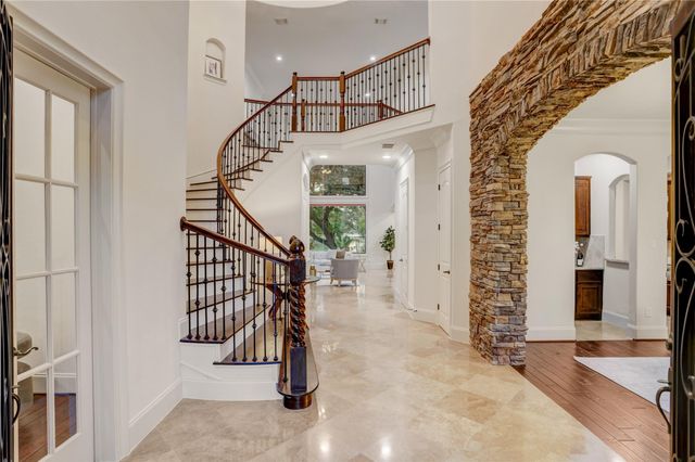 702 Piedmont Street, Sugar Land, TX 77478
