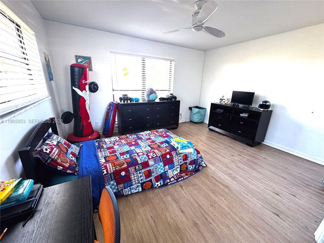 4905 Bayberry Ln, Tamarac, FL 33319