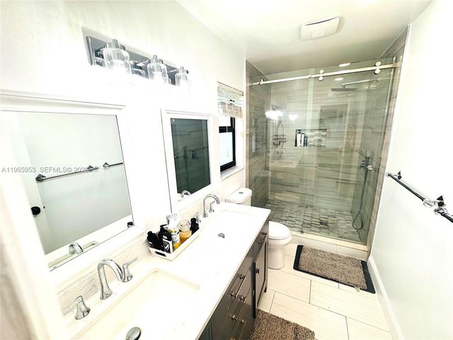 4905 Bayberry Ln, Tamarac, FL 33319