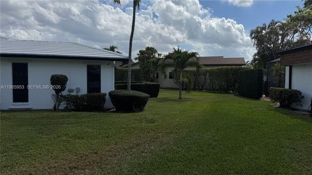 4905 Bayberry Ln, Tamarac, FL 33319