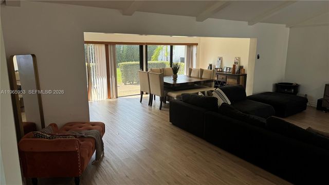 4905 Bayberry Ln, Tamarac, FL 33319