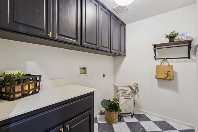 334 Squirrel Ridge Way, Danville, CA 94506