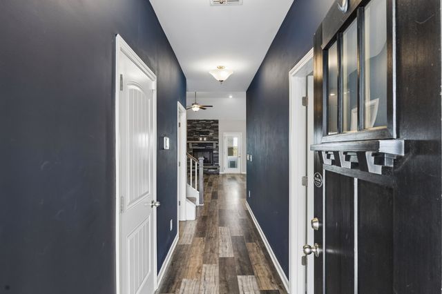 436 Zeffer Ct, Spring Hill, TN 37174