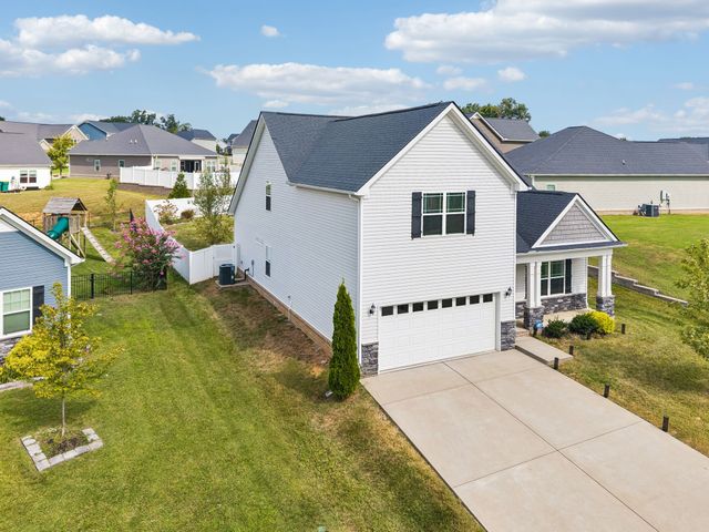 436 Zeffer Ct, Spring Hill, TN 37174