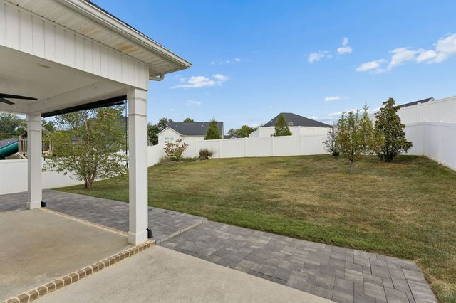 436 Zeffer Ct, Spring Hill, TN 37174